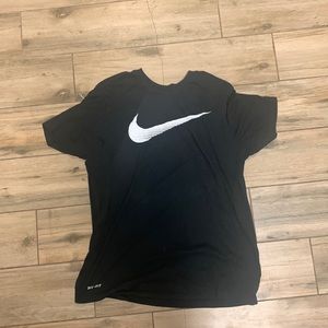 Nike dri-fit tee black